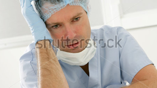 Illustration for article titled Massive Bombshell: Shutterstock Just Killed Off ‘Man Accepting Award’